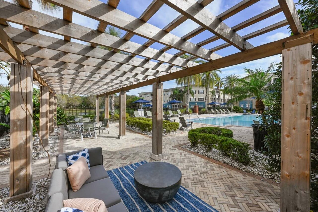 Luxury Apartments Orlando Halston Park Central